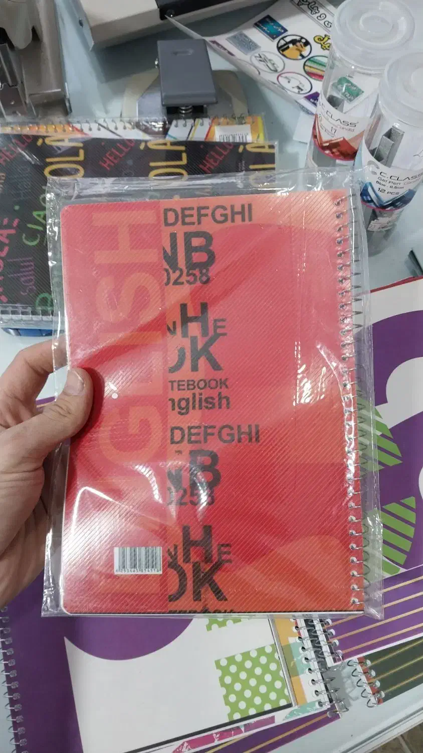 ۱۱ عدد دفتر زبان انگلیسی دو خط|لوازم التحریر|آستانه اشرفیه, |دیوار