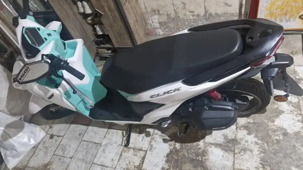 کلیک ۱۵۰|موتورسیکلت|قم, حکمت شمالی|دیوار