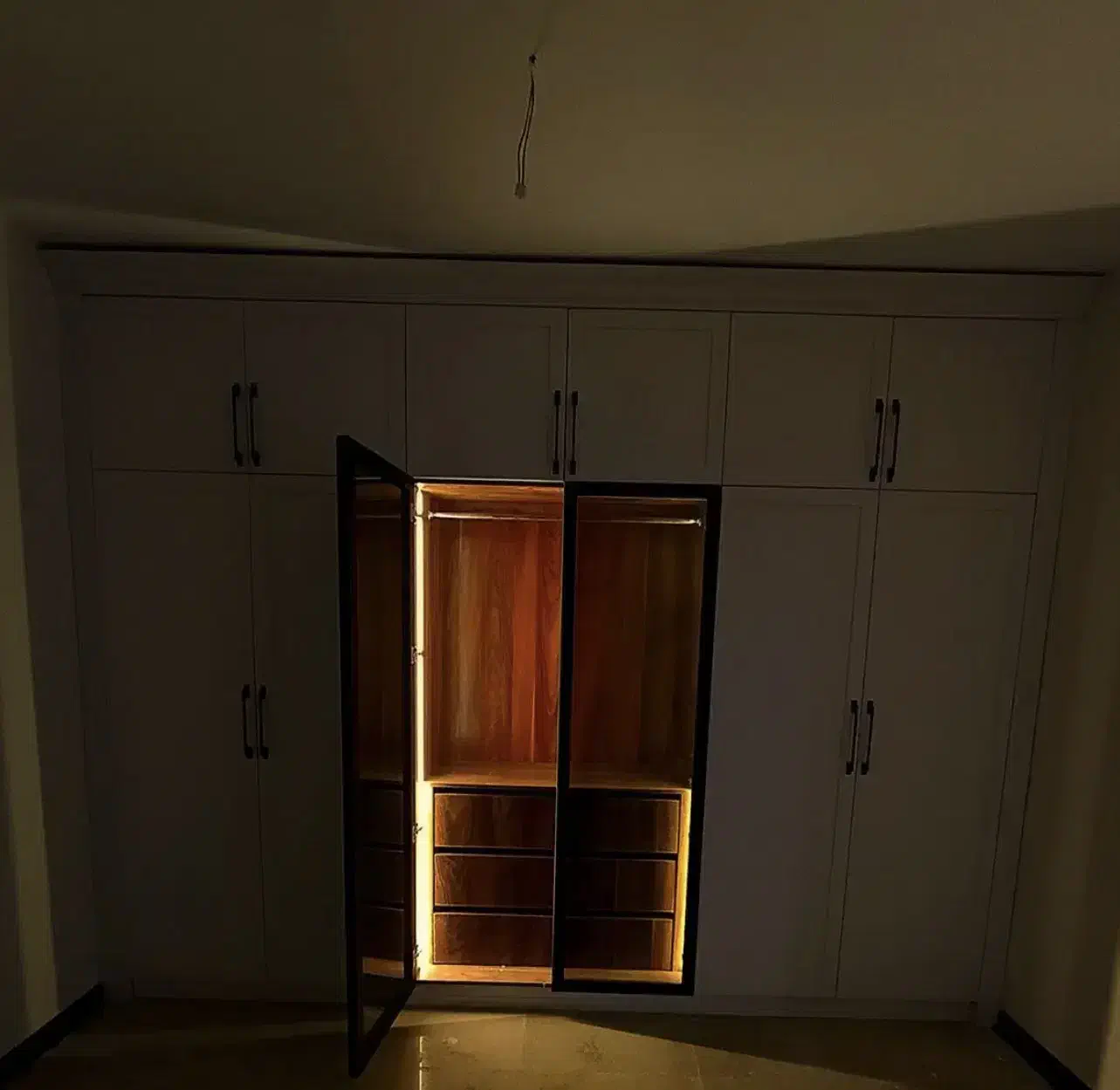 ۱۵۰ متر فرجام سه خوابه دو پارکینگ