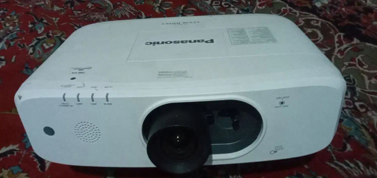 ویدیو پرژکتور پاناسونیک و اپسون درحدآک قیمت مناسب|تلویزیون و پروژکتور|تهران, حر|دیوار