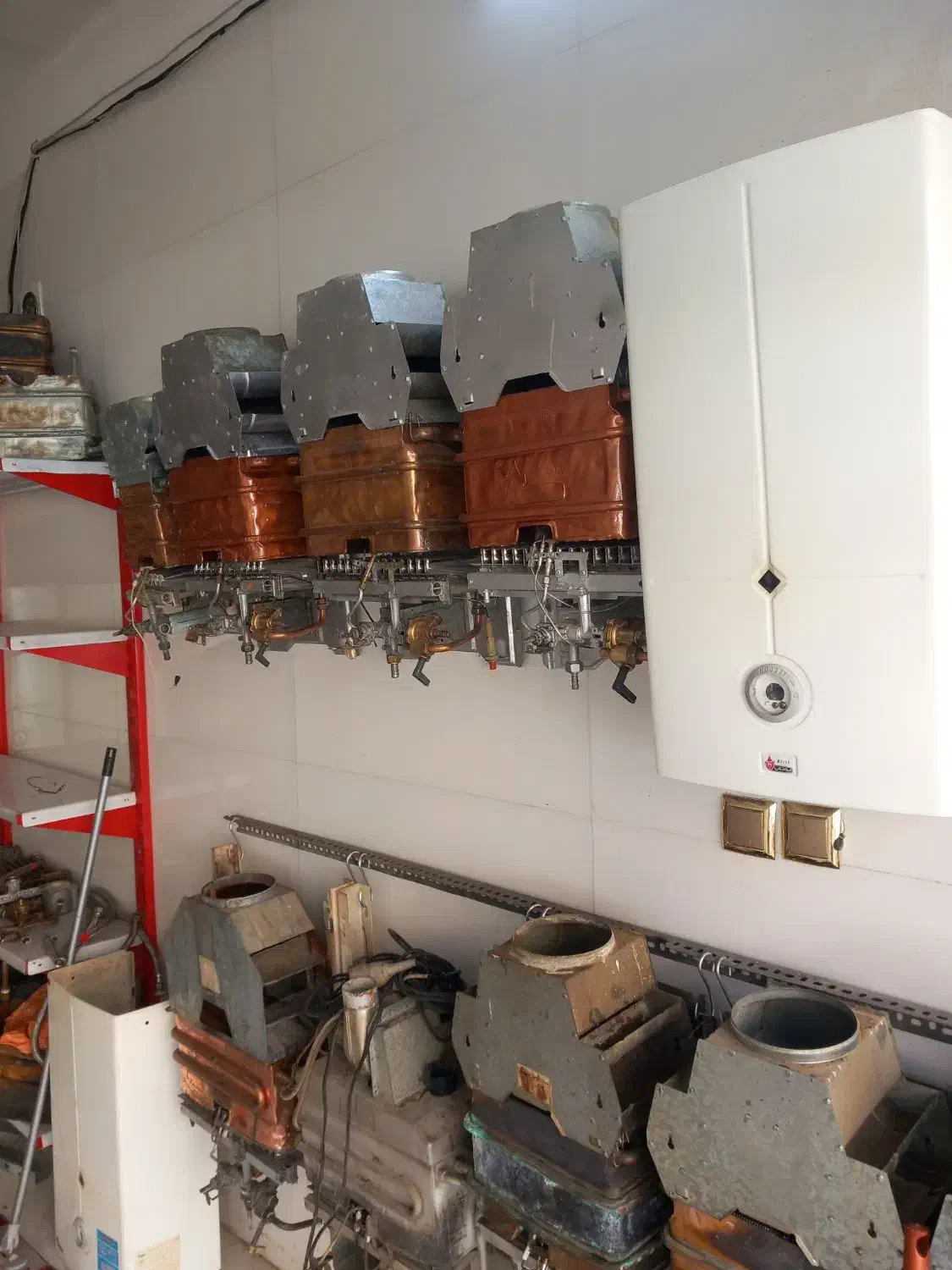 آبگرمکن دیواری بوتان ۳۱۱۵|آبگرمکن، پکیج، شوفاژ|نسیمشهر, |دیوار