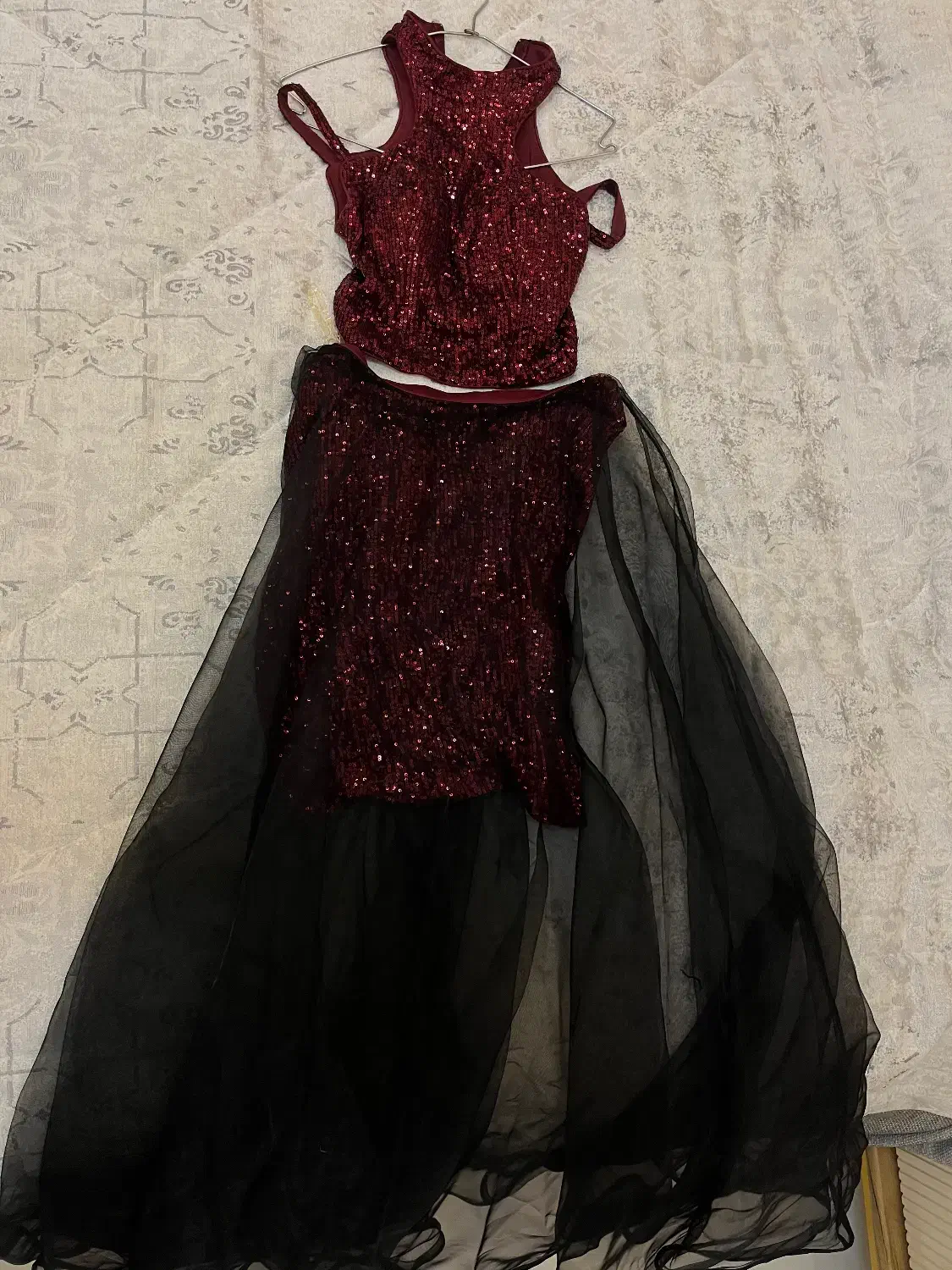 لباس مجلسی|لباس|کاشمر, |دیوار