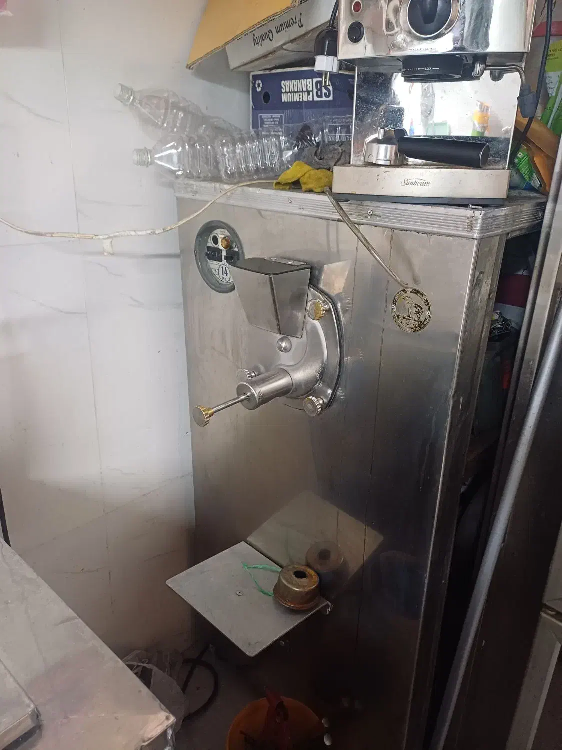 لوازم کامل ابمیوه بستنی|کافیشاپ و رستوران|یزد, |دیوار