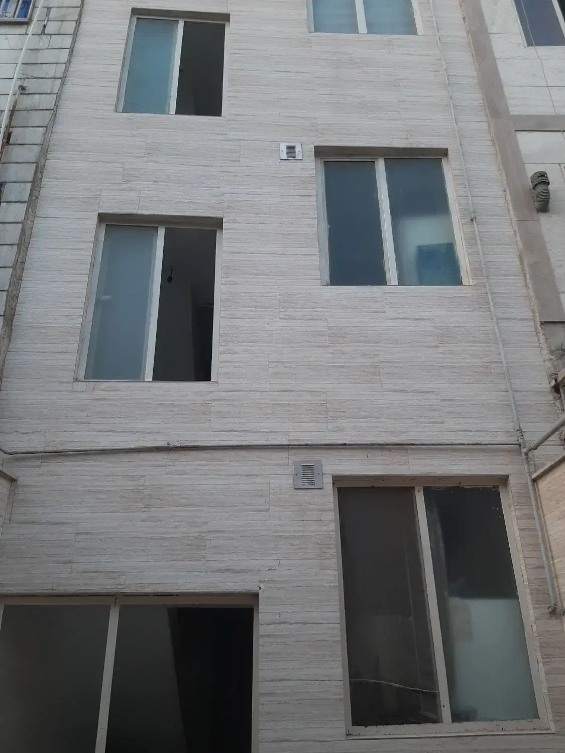 فروش خانه ویلایی ۹۰ متری جهت شمالی در۳طبقه|فروش خانه و ویلا|تهران, نعمتآباد|دیوار