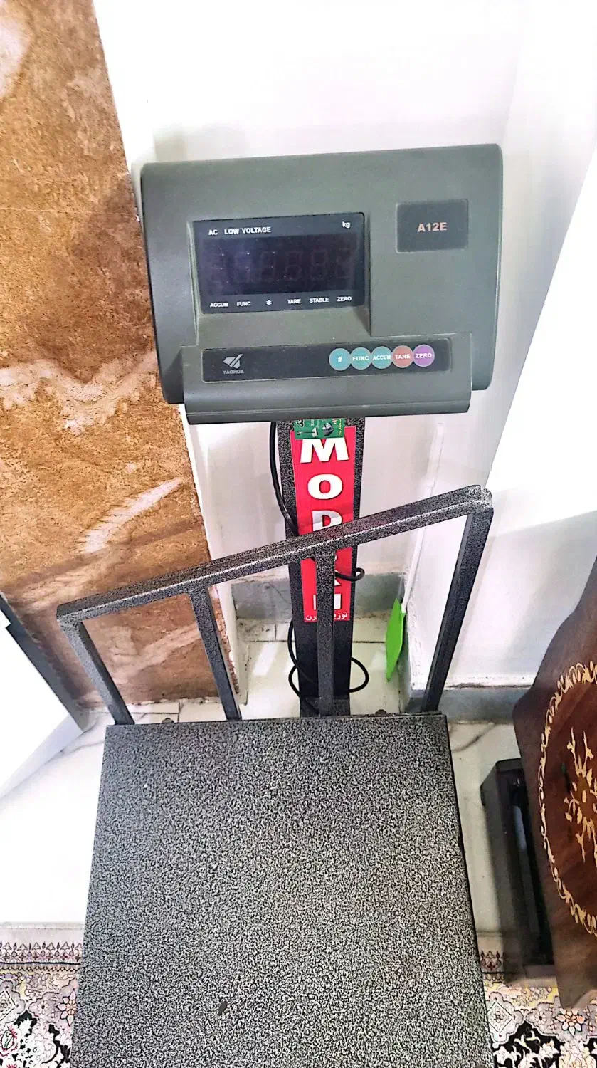 ترازو ۳۰۰کیلویی|فروشگاه و مغازه|شلمان, |دیوار