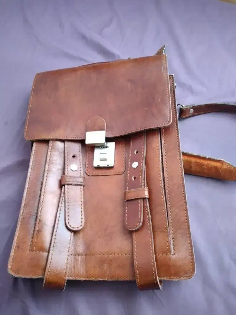کیف چرم دانشجویی نو|کیف، کفش، کمربند|کرمان, |دیوار