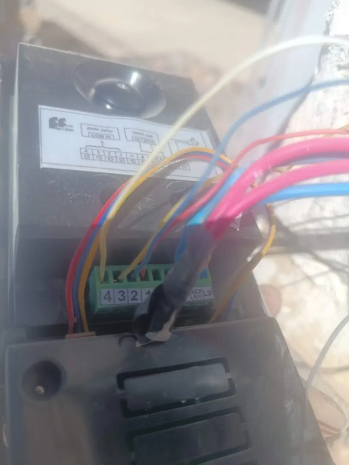 گرو ه ساختمانی مجللH/M..برق کشی و لوله کشی|خدمات پیشه و مهارت|زاهدان, |دیوار