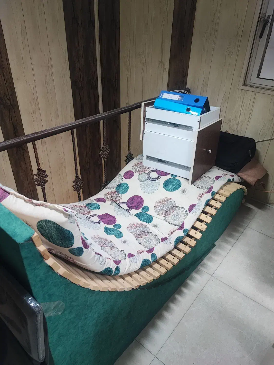 مبل خواب تجملاتی|مبلمان خانگی و میز عسلی|بروجرد, |دیوار