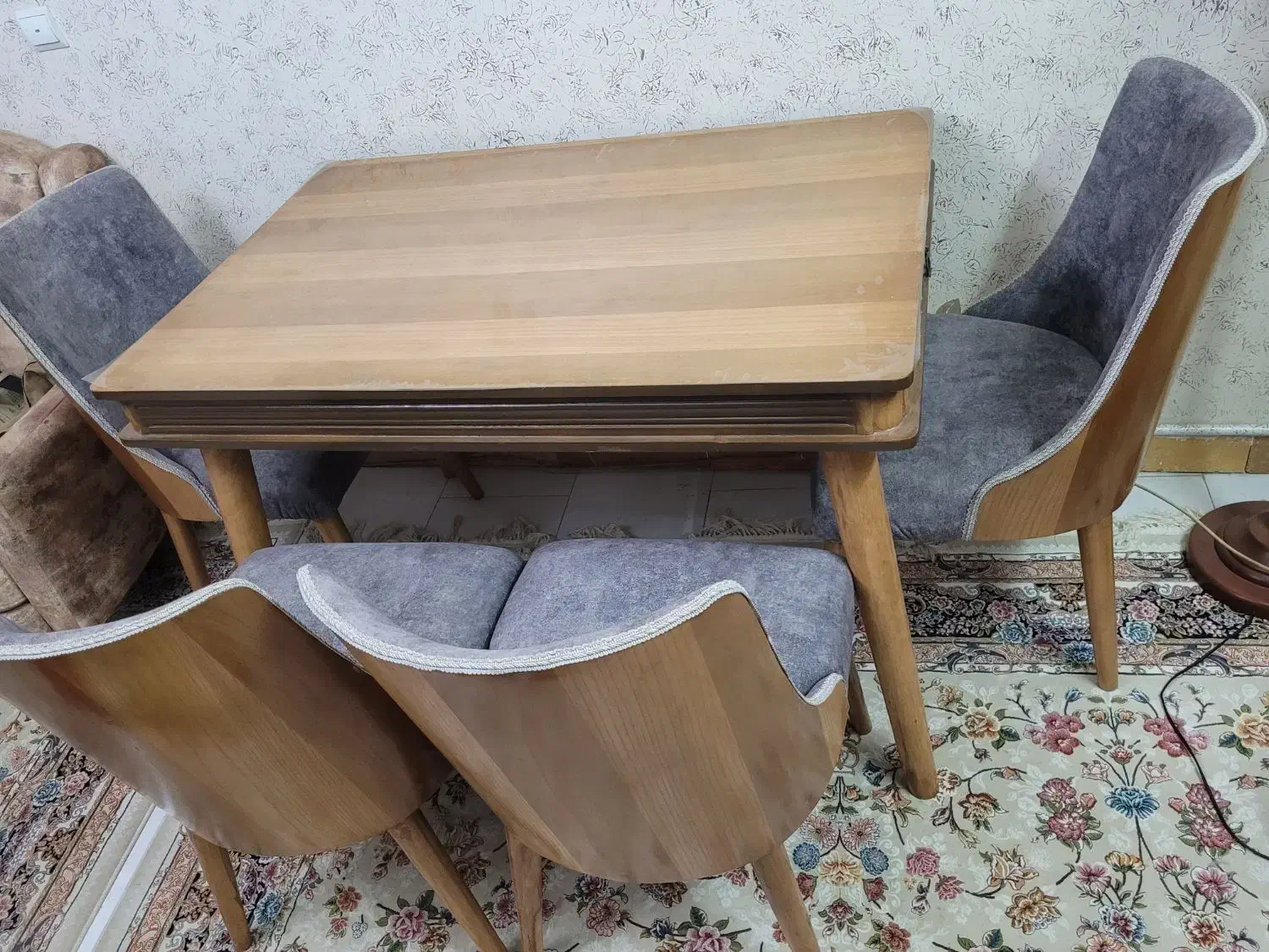 میز غذا خوری|میز و صندلی غذاخوری|گلستان (تهران), |دیوار