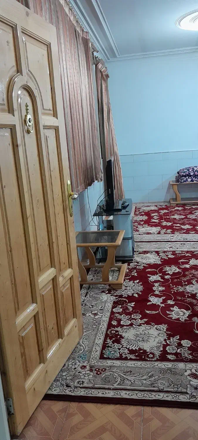 آپارتمان تمیز محله ارام مستقل|اجارهٔ کوتاه‌مدت آپارتمان و سوئیت|ساوه, |دیوار