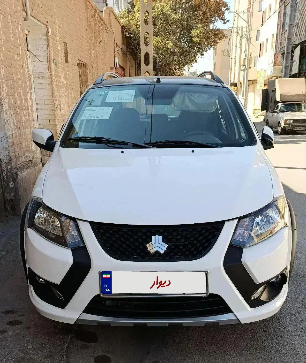 کوییک Rتیپ s مدل 402پارس خودرو بدون رنگ مشابه صفر|خودرو سواری و وانت|کرمان, |دیوار