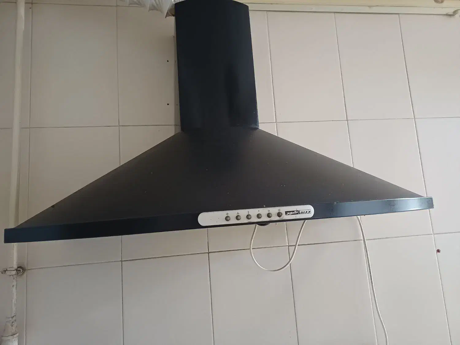 هود|هود|لنگرود, |دیوار