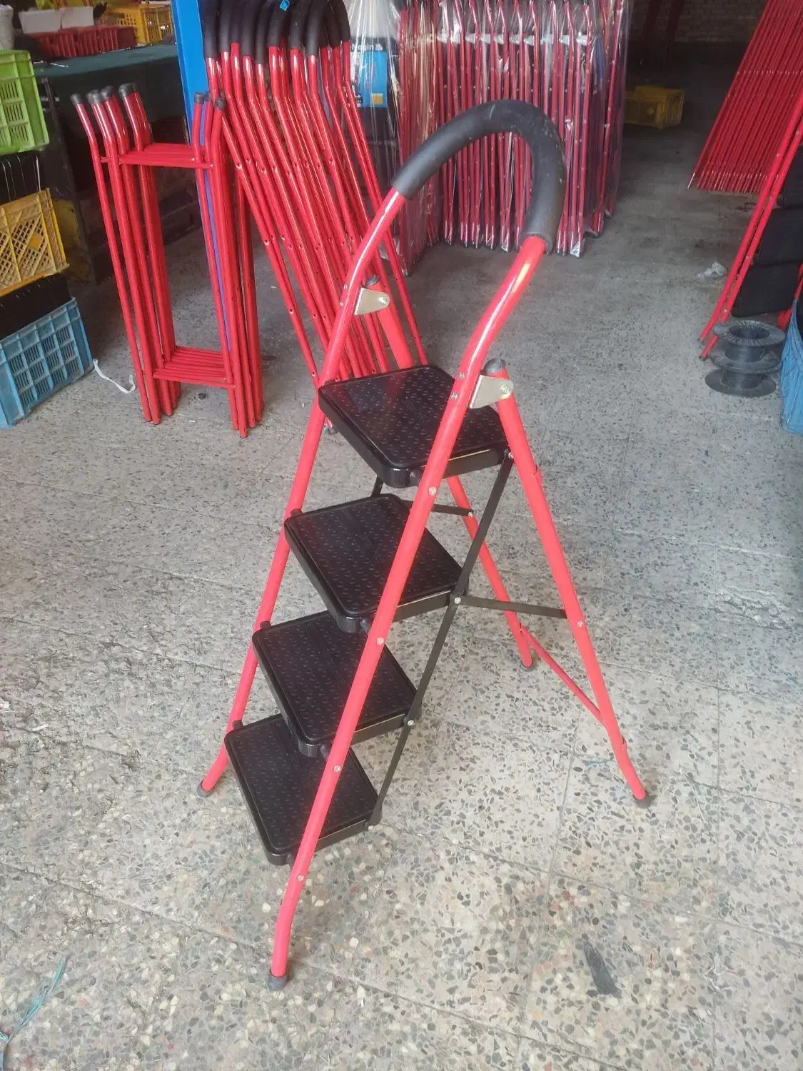 استخدام نیروی کار|استخدام صنعتی، فنی، مهندسی|برخوار, |دیوار