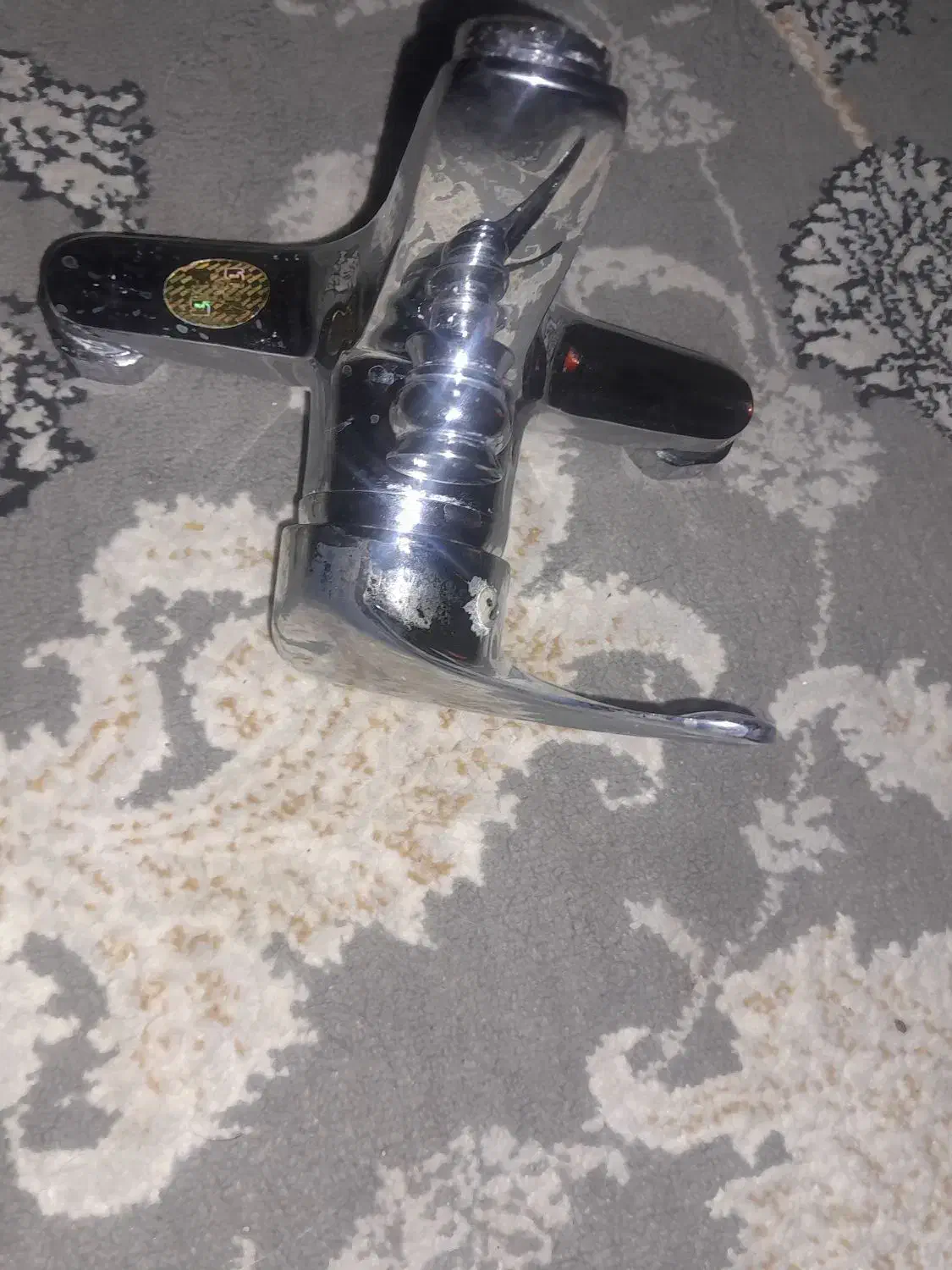 دوش حمام جنس خوب|لوازم حمام|سیرجان, |دیوار