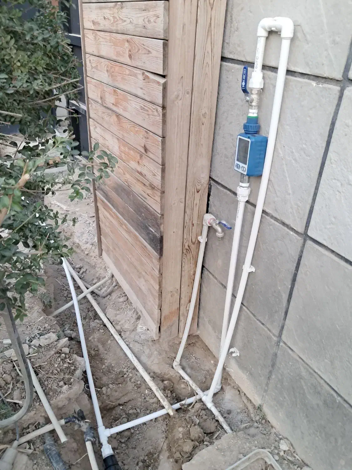 لوله کشی آب فاظلاب سرد گرم نصب پمپ تانکر|خدمات پیشه و مهارت|هشتگرد, فاز ۷ مهستان|دیوار