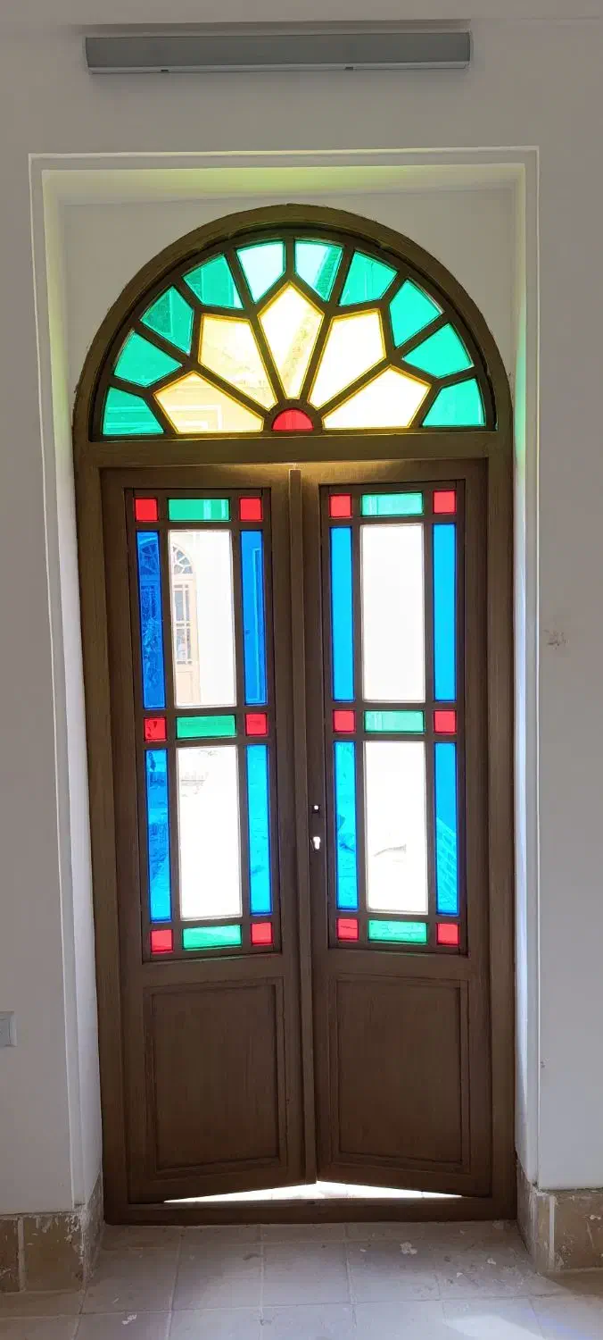 نقاشی ساختمان میبد|خدمات پیشه و مهارت|میبد, |دیوار