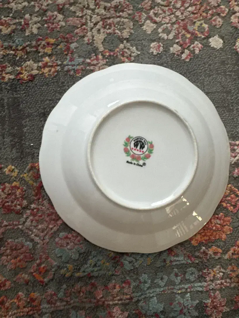 گلسرخی قدیمی خارجی|کلکسیون اشیاء عتیقه|ساری, |دیوار