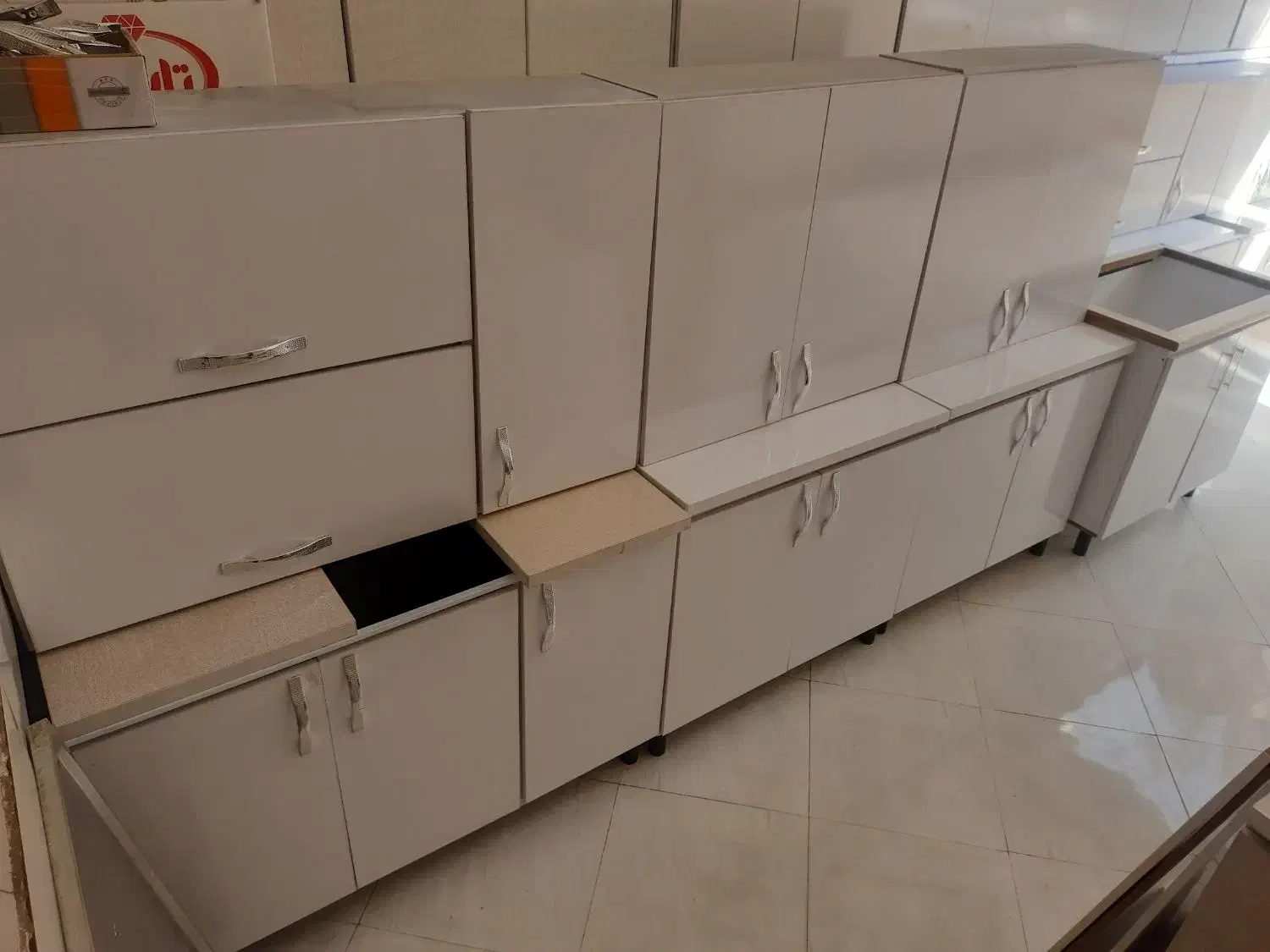 کابینت ساز ماهر|استخدام صنعتی، فنی، مهندسی|تیکمه داش, |دیوار