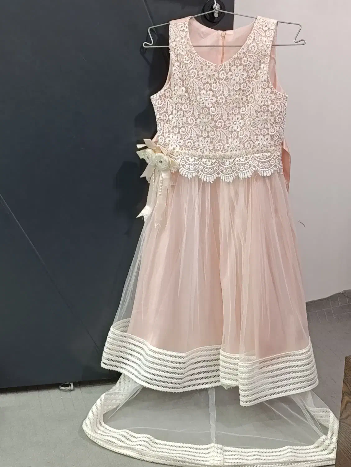 لباس مجلسی|لباس|خرمآباد, |دیوار