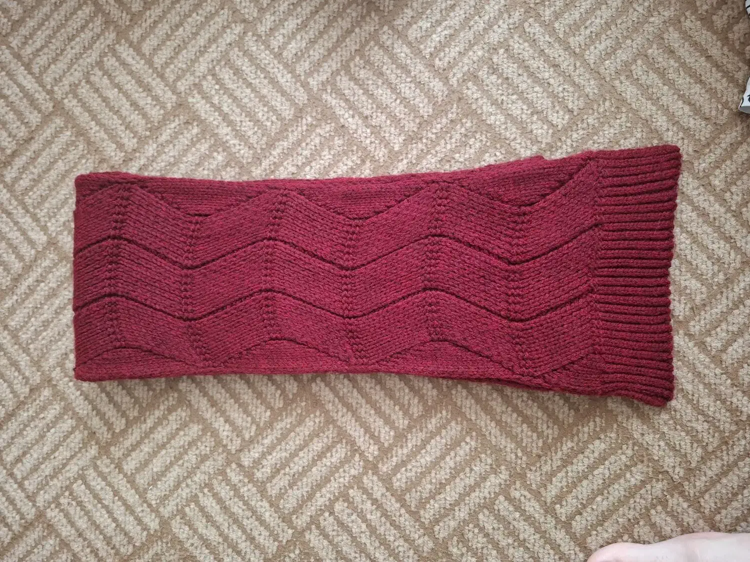 کلاه و شال گردن زرشکی ۲ مدل|لباس|تهران, نارمک|دیوار