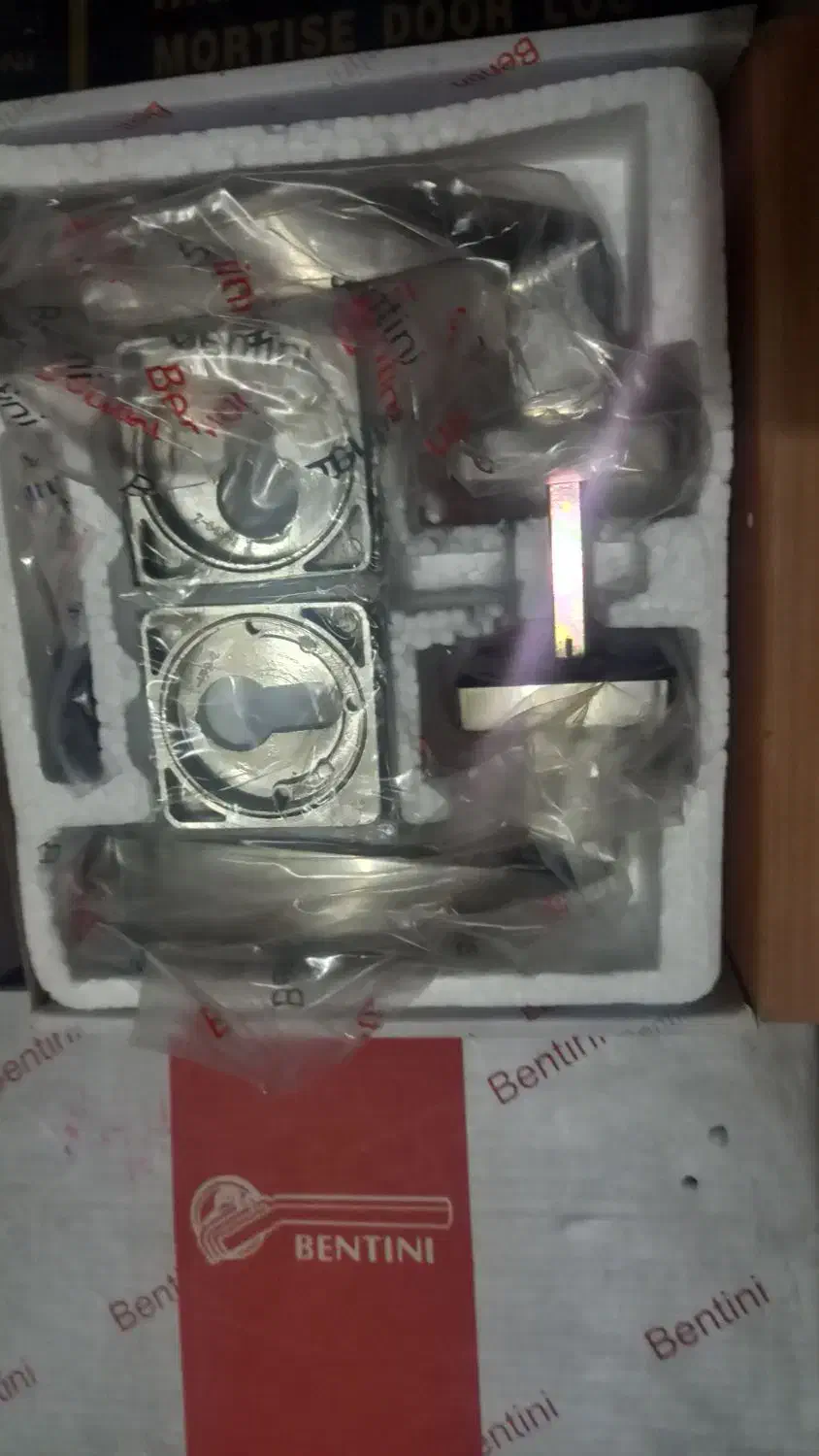 پک کامل قفل ودستگیره جهت واحد دوخوابه|مصالح و تجهیزات ساختمان|سمنان, |دیوار