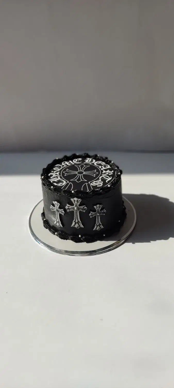 لی لی کیک|خوردنی و آشامیدنی|فولادشهر, C4|دیوار