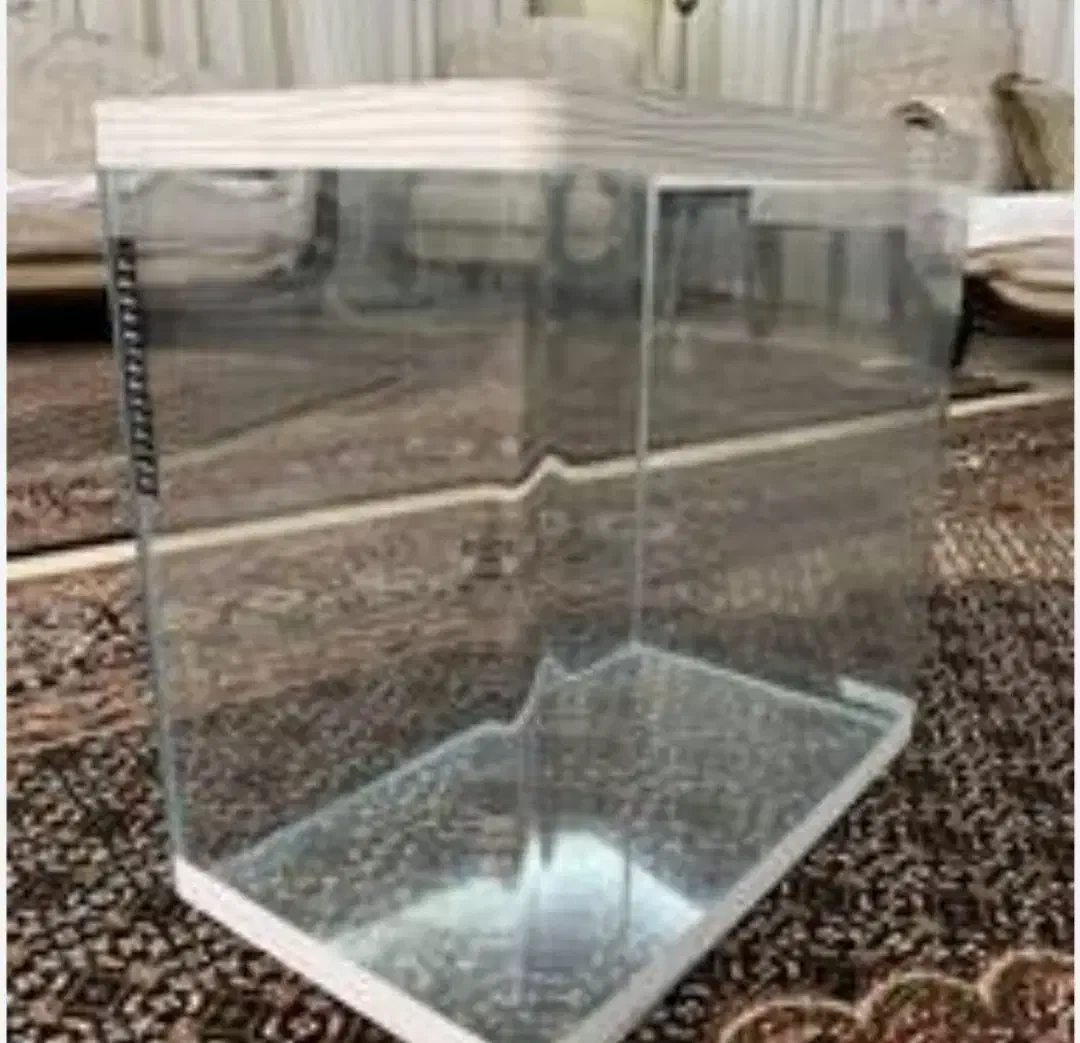 یک عدد اکواریم باوسایل|ماهی|مرند, |دیوار