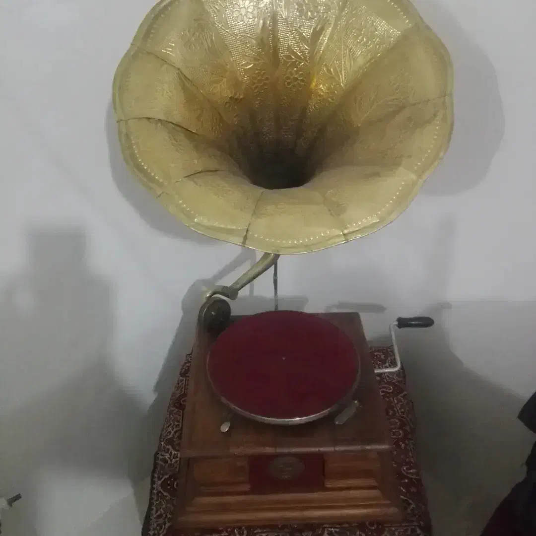 گرامافون هندلی قدیمی|سیستم صوتی خانگی|فردیس, طالقانی|دیوار