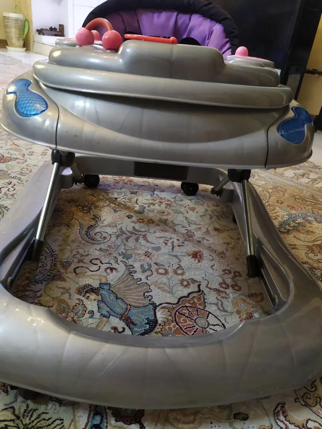 روروئک و کریر بچه قیمت مناسب|اسباب و اثاث بچه|نسیم‌شهر, |دیوار