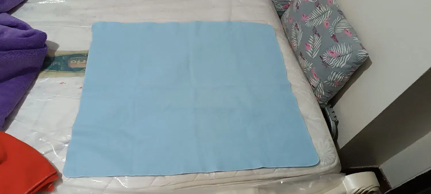 پتو|تخت و صندلی بچه|شاهین‌شهر, گرگاب|دیوار