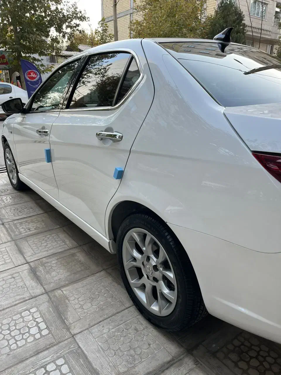 دنا پلاس 1401 اتوماتیک|خودرو سواری و وانت|دورود, |دیوار