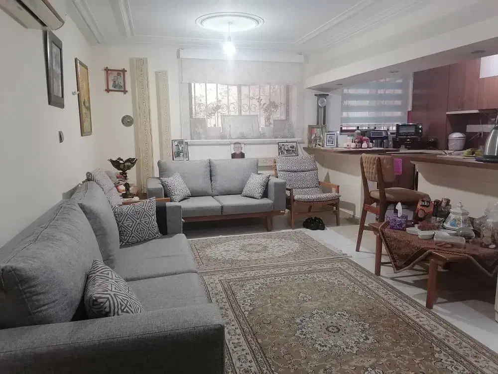 شهرداری بازار روز ۹۰ متری|فروش آپارتمان|رشت, استادسرا|دیوار