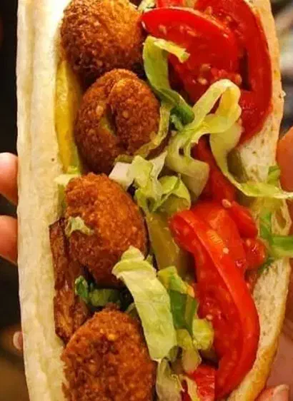 کار در ساندویچی دکه|استخدام خدمات فروشگاه و رستوران|قم, پردیسان|دیوار