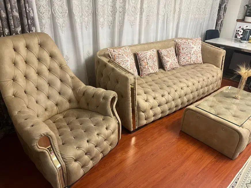 مبلمان ۹نفره چستر  بلمونته|مبلمان خانگی و میز عسلی|تهران, دریاچه شهدای خلیج فارس|دیوار