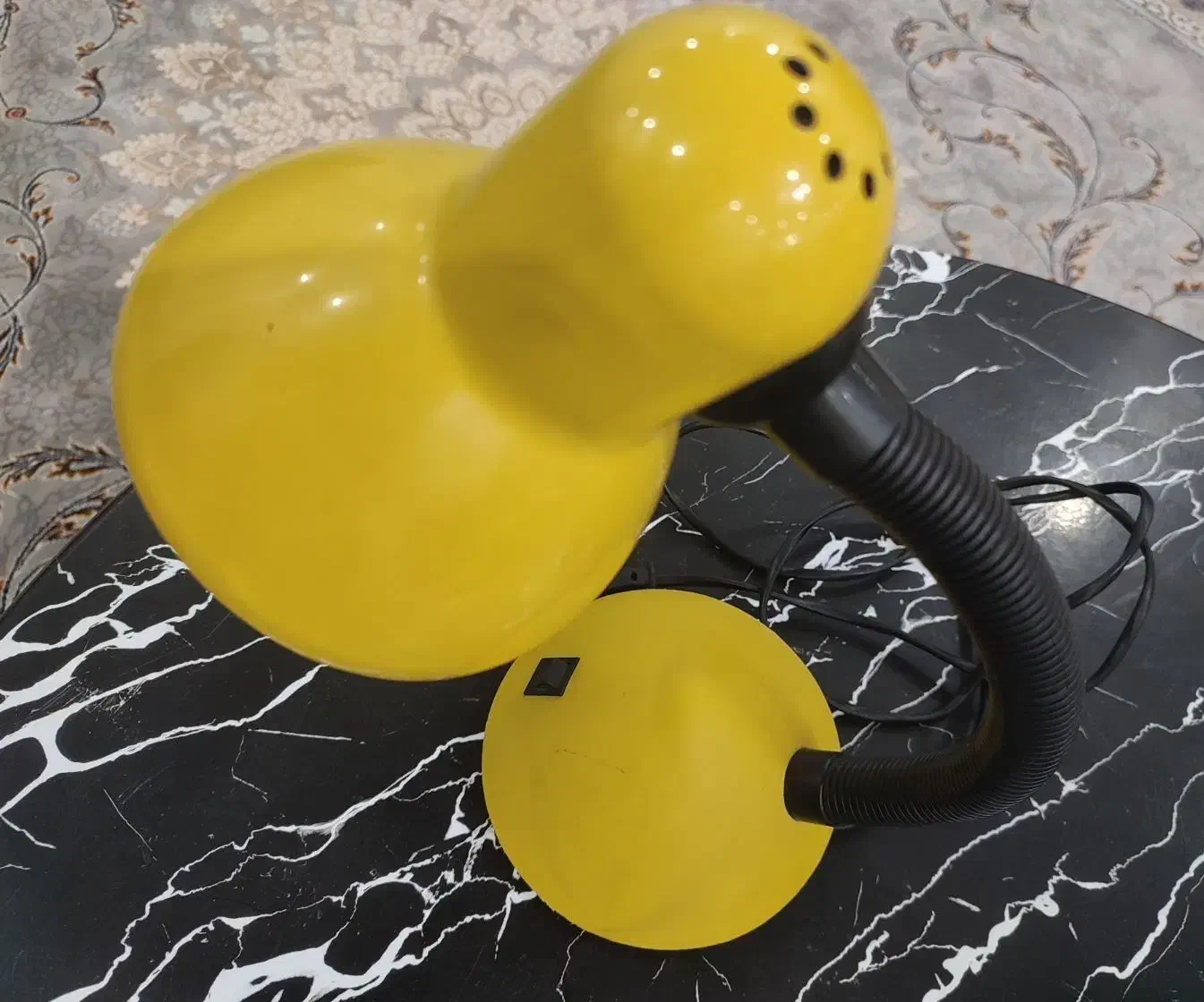 چراغ مطالعه (مدل خرطومی)|لوازم التحریر|فولادشهر, B5|دیوار