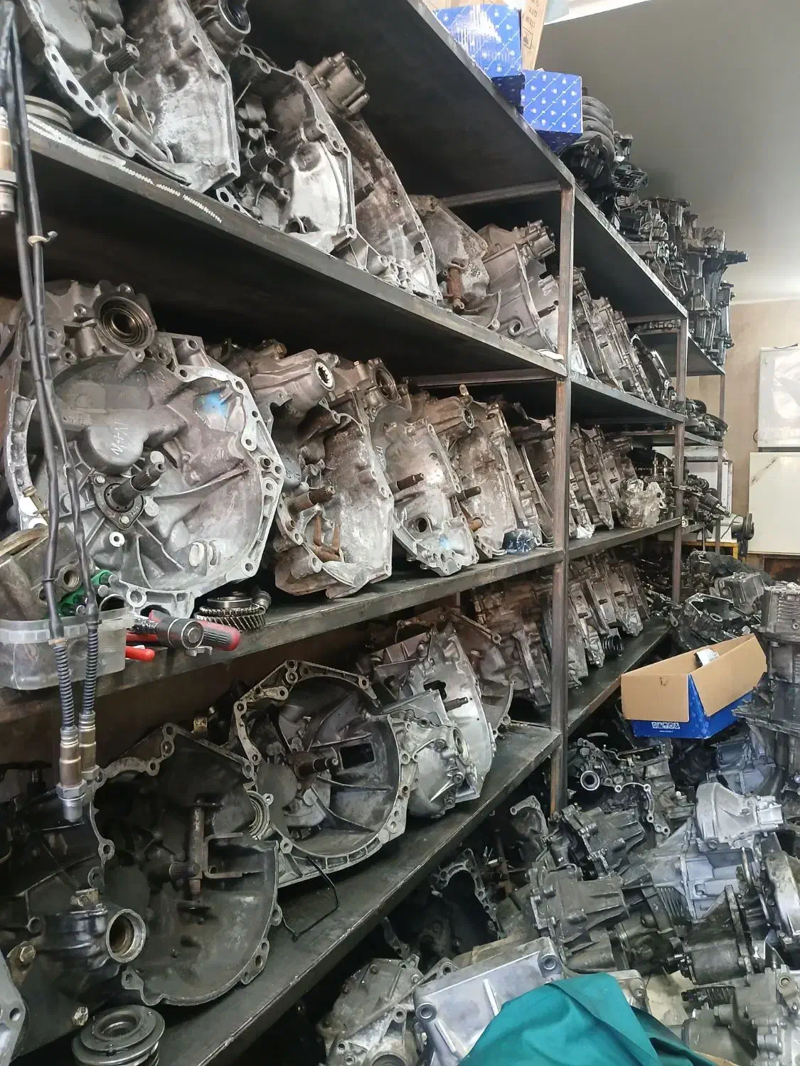 گیربکس وپوسته گیربکس پژو سمند رانا ودنا|قطعات یدکی و لوازم جانبی|اندیشه, اندیشه فاز ۱|دیوار