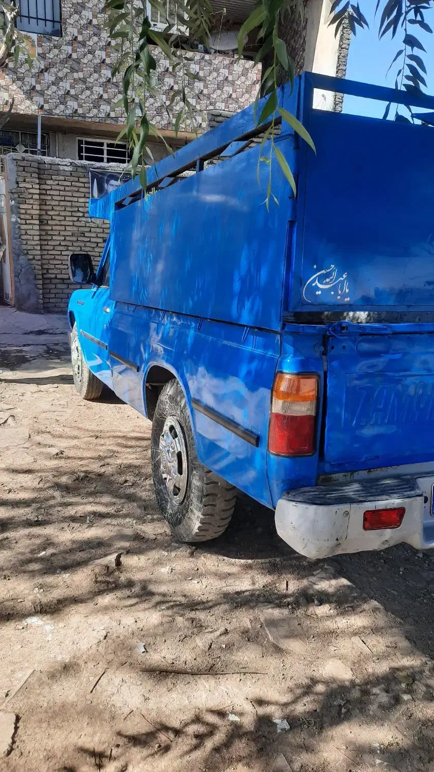 نیسان ۸۵ دوگانه فابریک کاربراتور ۳۸۰۰ تناژ بالا|خودرو سواری و وانت|کرمانشاه, |دیوار