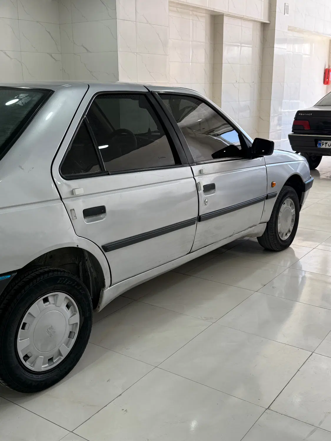405Glx|خودرو سواری و وانت|جهرم, |دیوار