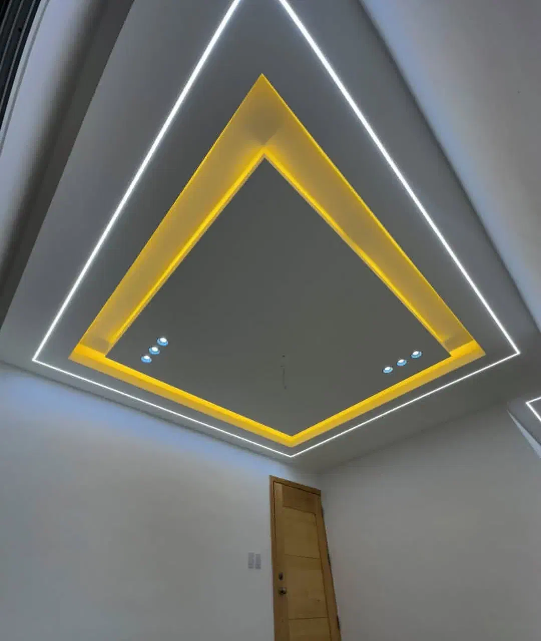 اجرای سقف کناف و آرمسترانگ|خدمات پیشه و مهارت|کوچصفهان, |دیوار