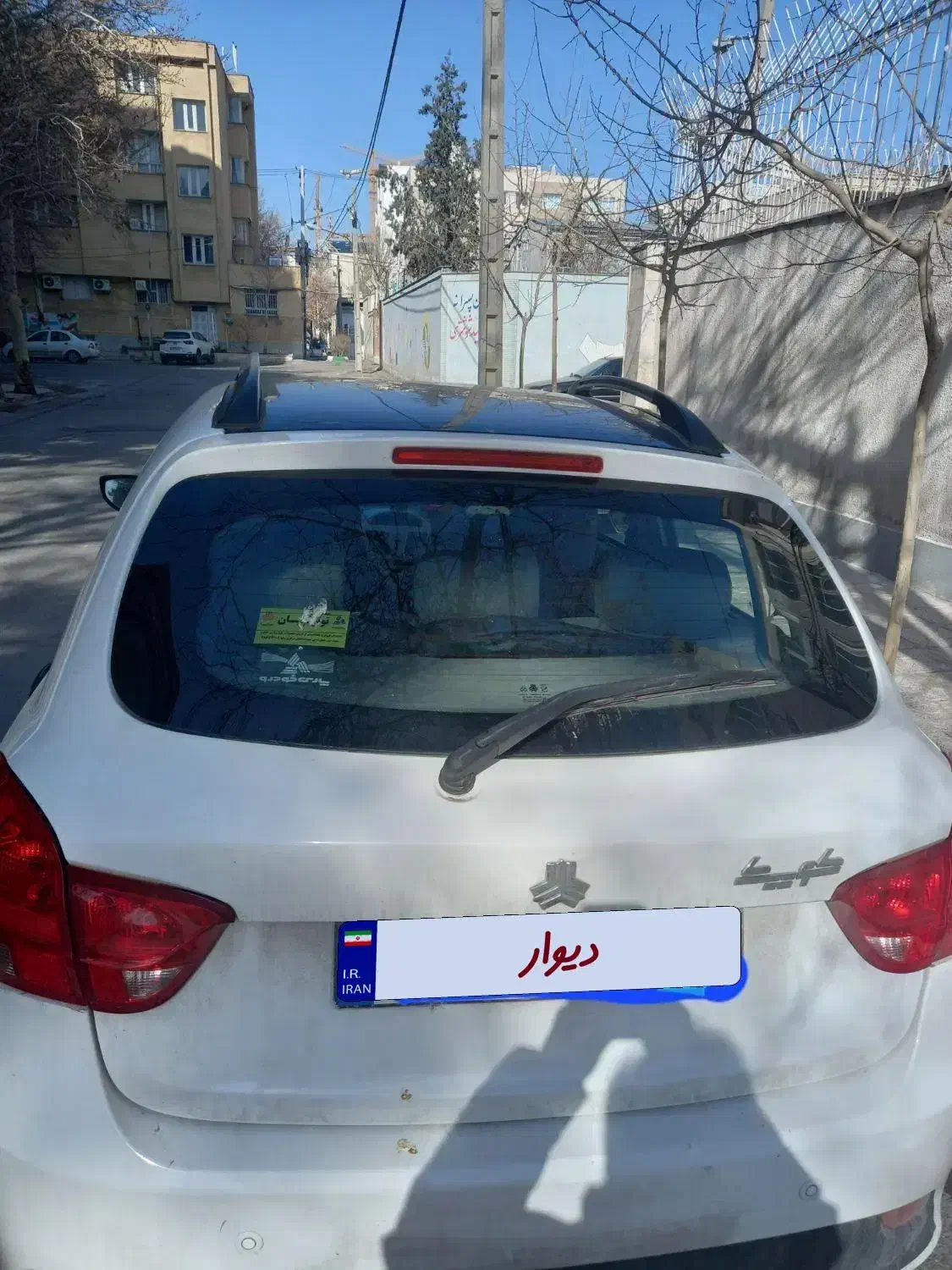 کوئیک r سفید مشکی|خودرو سواری و وانت|مشهد, عبادی|دیوار