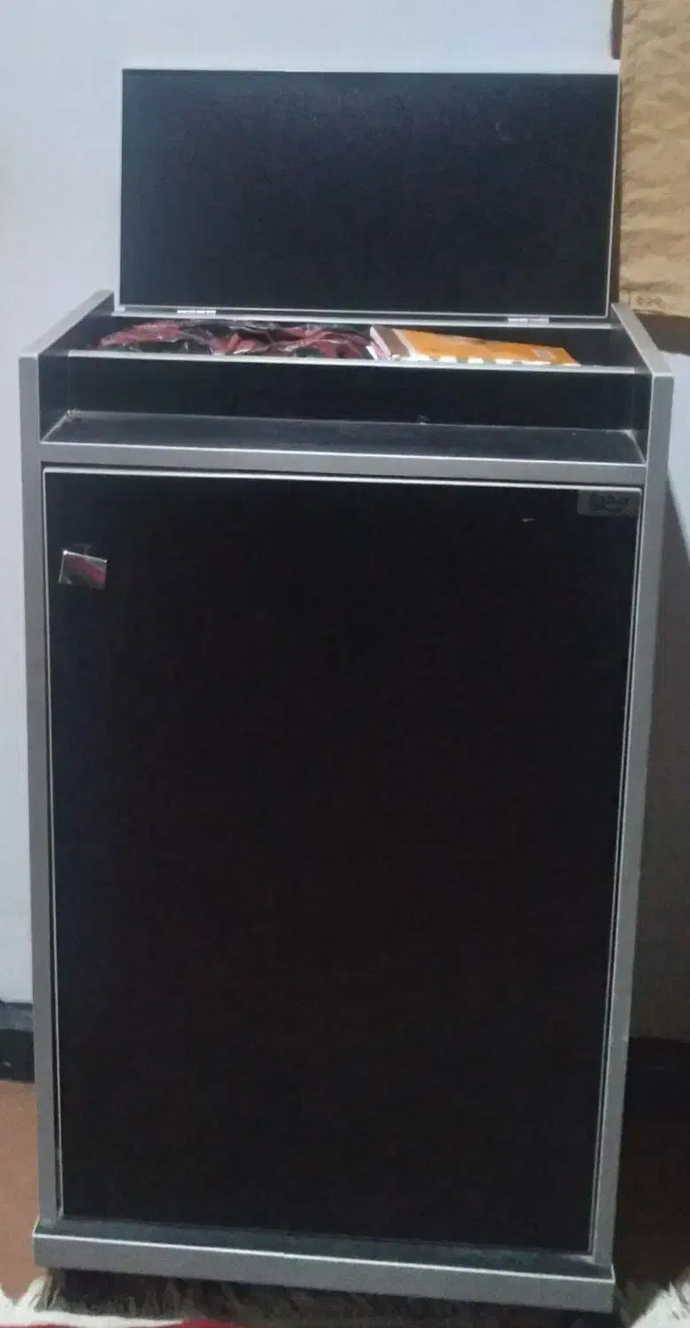 جاکفشی|جاکفشی، کمد، دراور|مسجد سلیمان, |دیوار