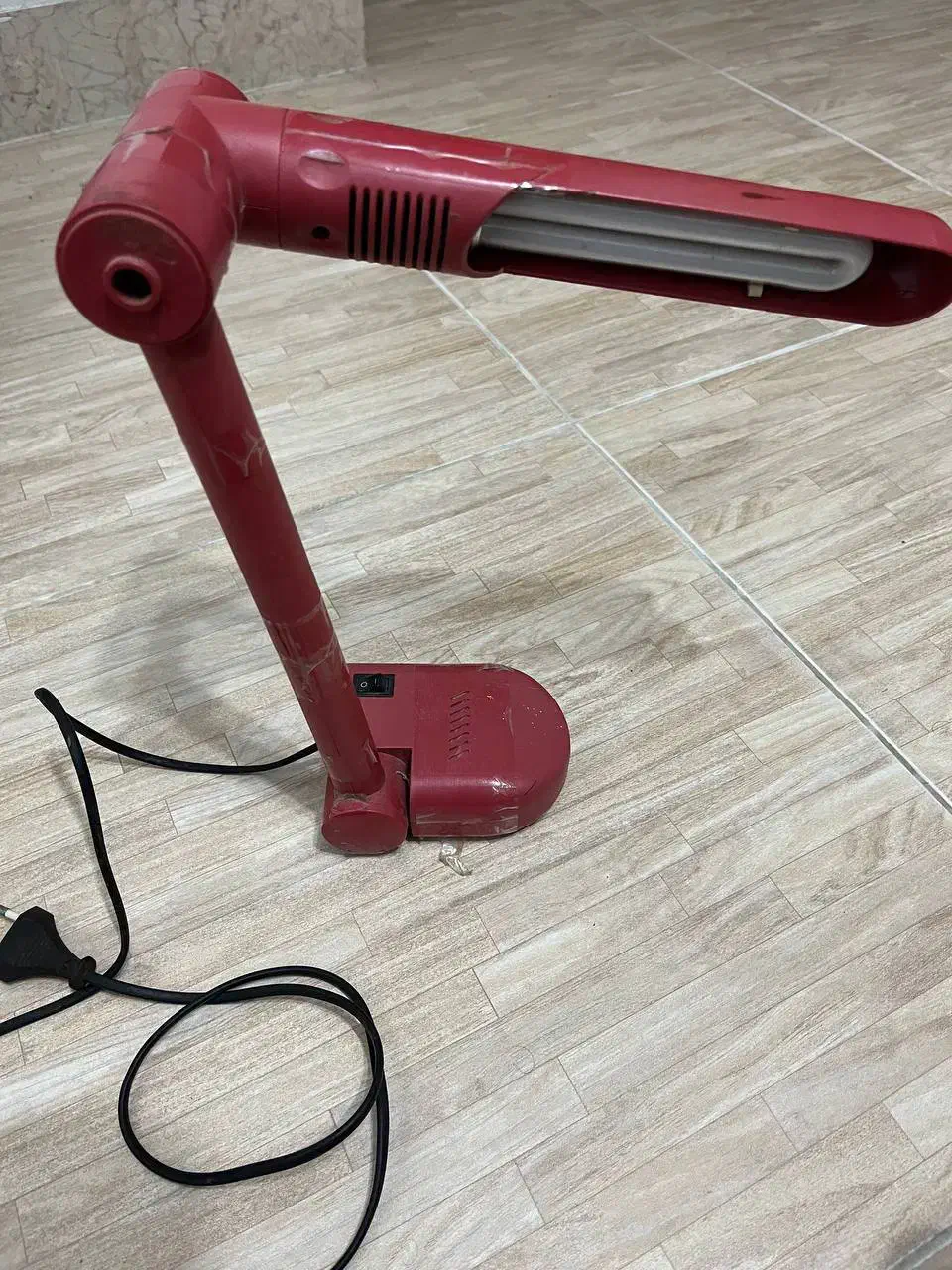 چراغ مطالعه|چراغ خواب و آباژور|فومن, |دیوار