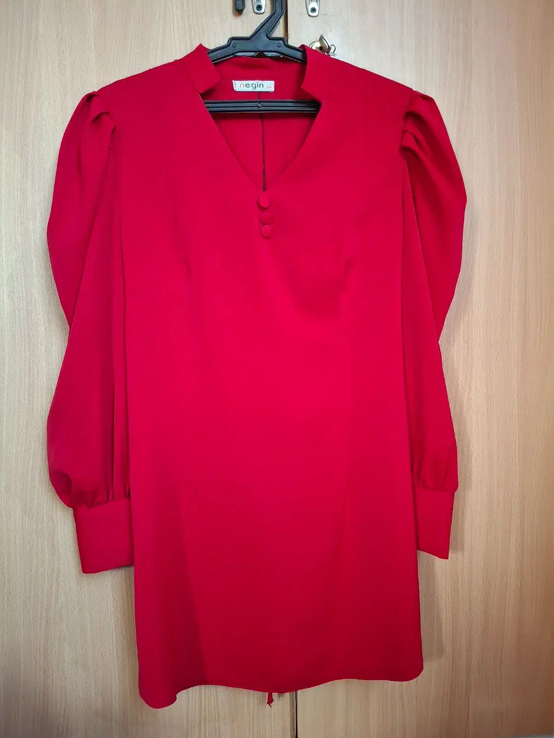 شومیز|لباس|سبزوار, قصبه اب یمین|دیوار