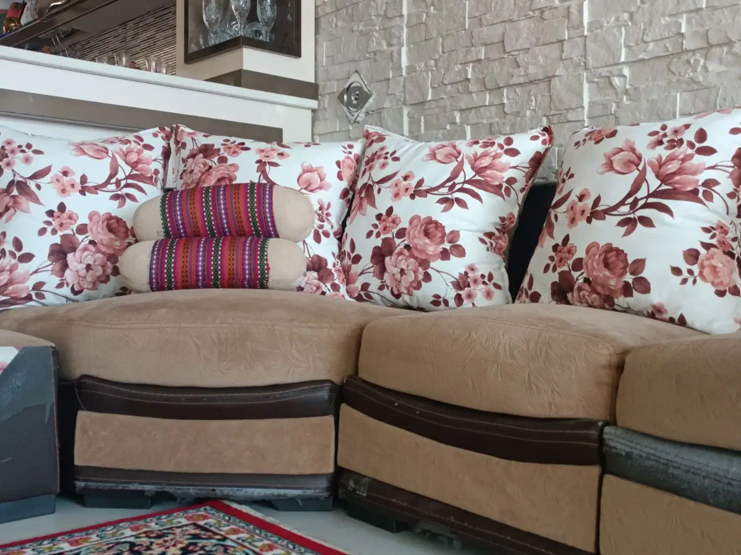 مبل هفت نفره خیلی جنس بادوام هست|مبلمان خانگی و میز عسلی|مراغه, |دیوار