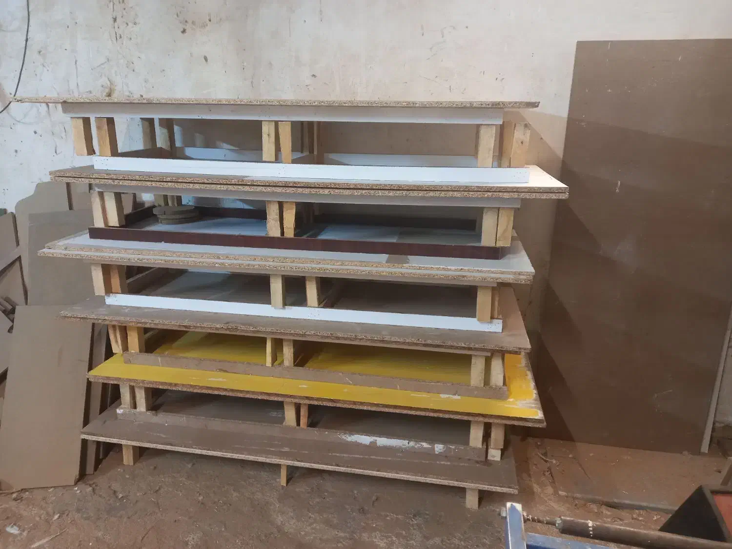 کفی تخت چوبی|تخت و سرویس خواب|رباطکریم, شهرک صنعتی نصیرآباد|دیوار