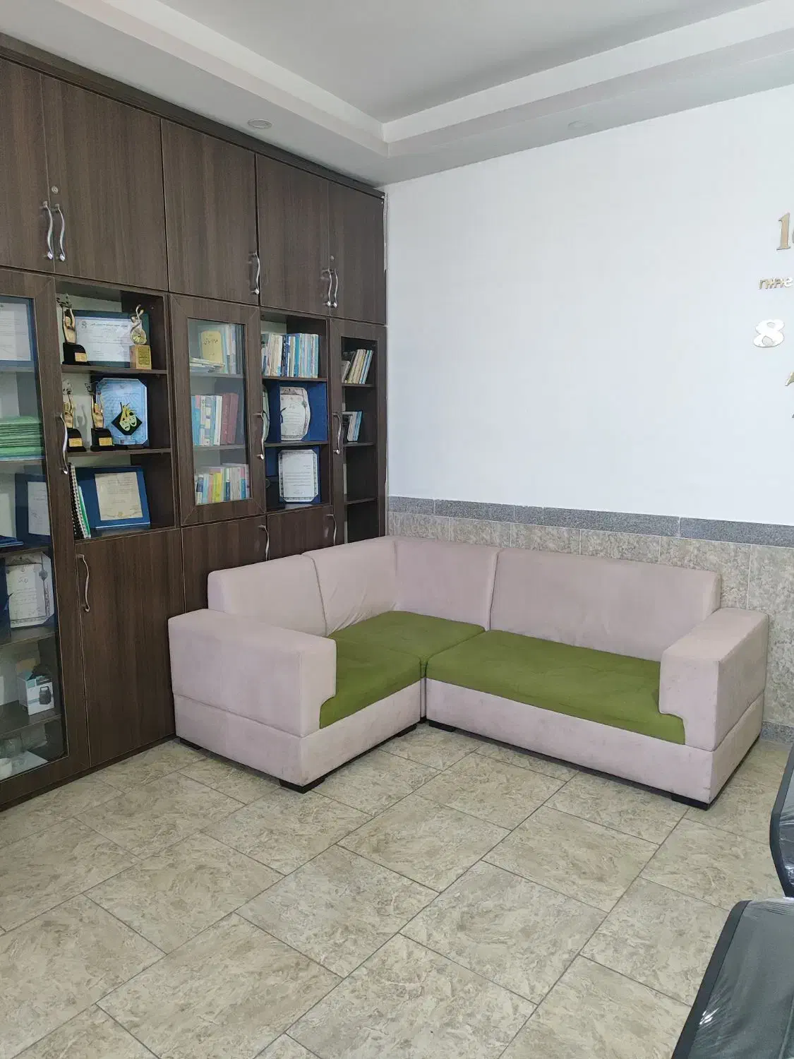 انجام کلیه خدمات مشاوره و روانشناسی|خدمات آرایشگری و زیبایی|کرمانشاه, |دیوار