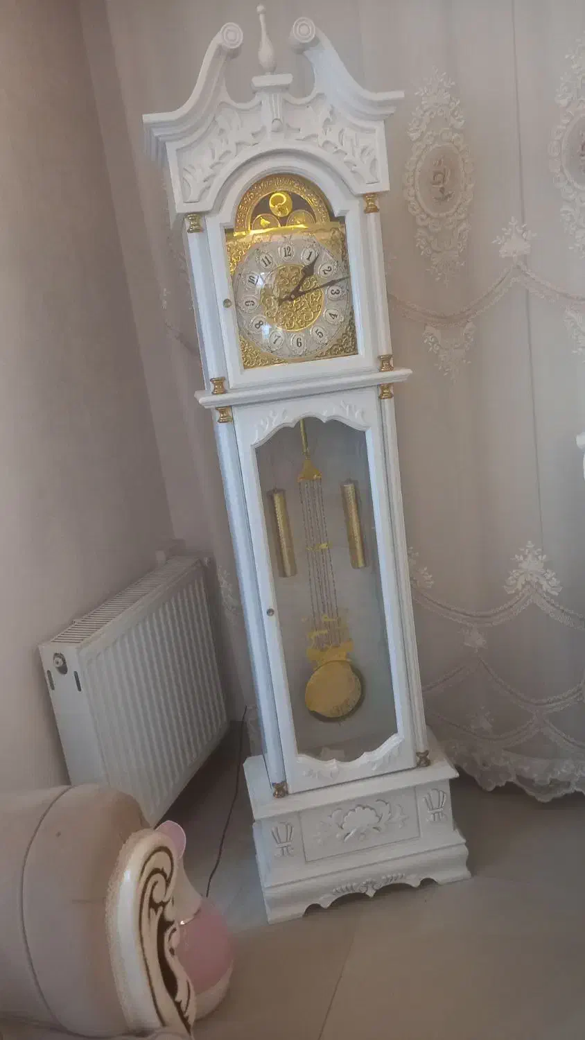 ساعت ایستاده|ساعت|قزوین, |دیوار