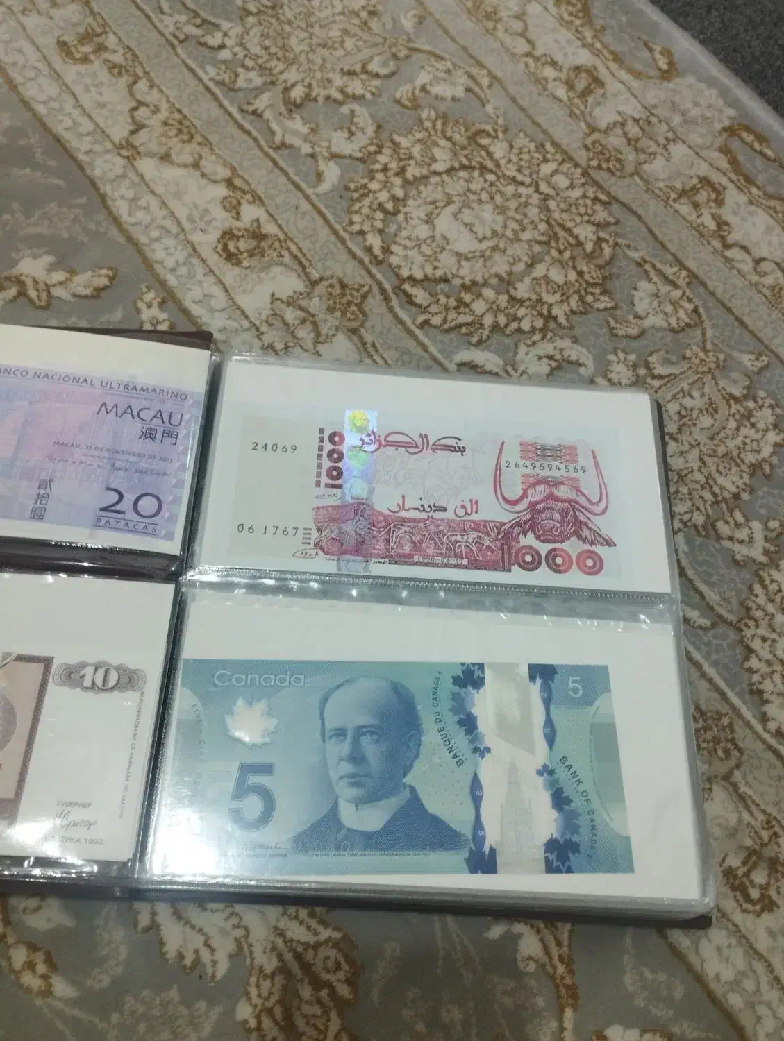 فروش اسکناس های درجه یک خارجی آلبوم۸۰عددی|کلکسیون سکه، تمبر، اسکناس|سقز, |دیوار