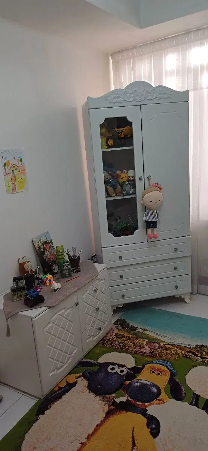 تخت وکمد نوجوان|تخت و صندلی بچه|نهاوند, |دیوار