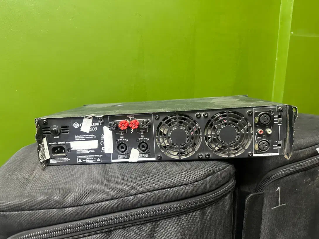 آمپلی فایر اهمی کرون CROWN XLI-2500|سیستم صوتی خانگی|تهران, درختی|دیوار